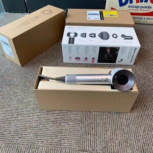 BRAND NEW IN BOX Dyson Supersonic Hair Dryer White/Silver